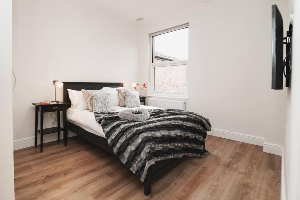 Newly Renovated Modern 4 Bed 3 Bath Apartment London Londres Exterior foto