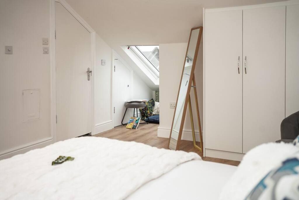 Newly Renovated Modern 4 Bed 3 Bath Apartment London Londres Exterior foto