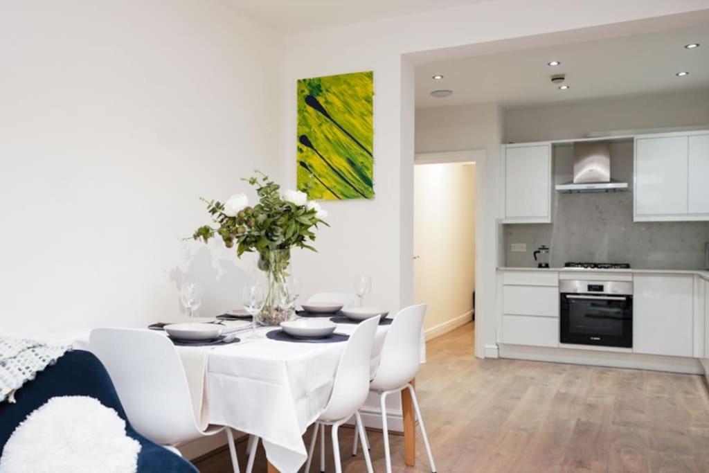 Newly Renovated Modern 4 Bed 3 Bath Apartment London Londres Exterior foto