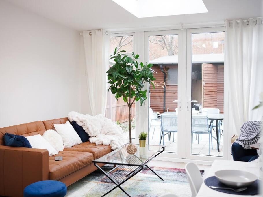 Newly Renovated Modern 4 Bed 3 Bath Apartment London Londres Exterior foto